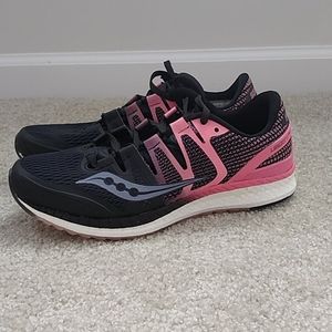 Saucony Liberty ISO Running Shoes, sz 9.5